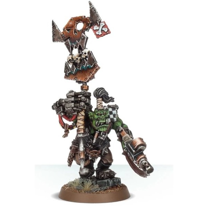 Ork Nob avec bannière Waaagh! | Jeux et Trolleries | Spécialiste des jeux de société, jeux de cartes et wargames