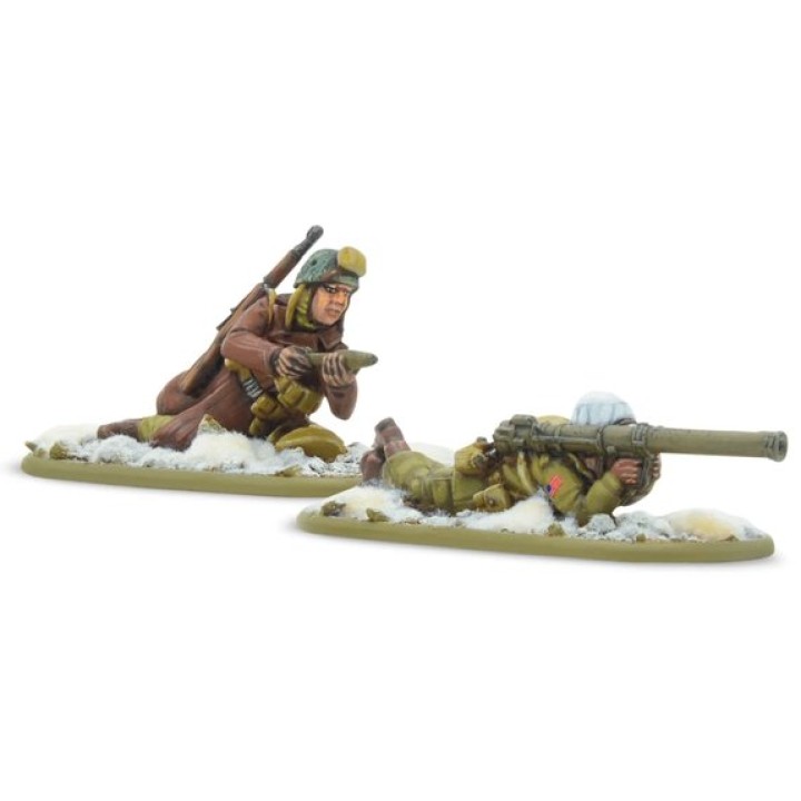 US Army (Winter) Bazooka Team (Prone) | Jeux et Trolleries | Spécialiste des jeux de société, jeux de cartes et wargames