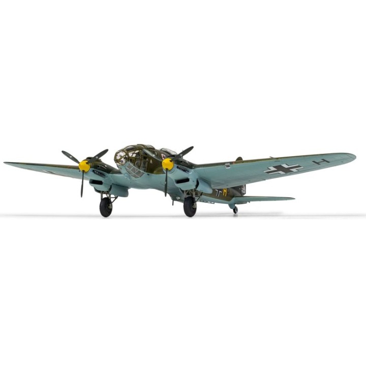 Heinkel He111 P-2 - Airfix | Jeux et Trolleries | Spécialiste des jeux de société, jeux de cartes et wargames