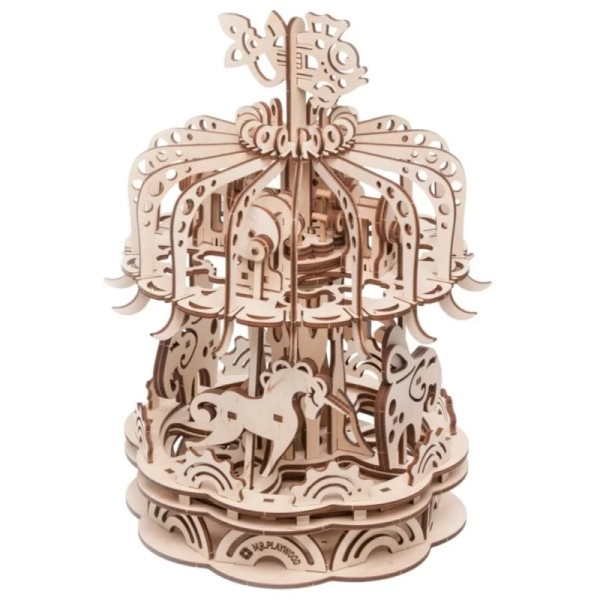 MR. PLAYWOOD : CARROUSEL