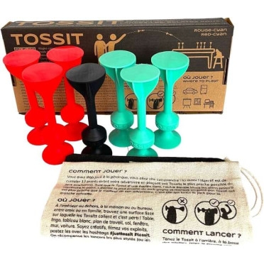 Le jeu TOSSIT est un mix ingénieux et fun entre les fléchettes, la pétanque, et le molkky. Plusieurs coloris disponibles !